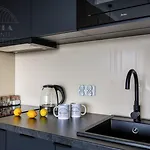 Rajska 3 By Fragola Apartments מלון דירות