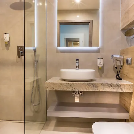 Fragola Rajska 3 - Modern Studios, Park Appart hôtel 4*