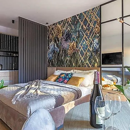 Apartmanhotel Rajska 3 By Fragola