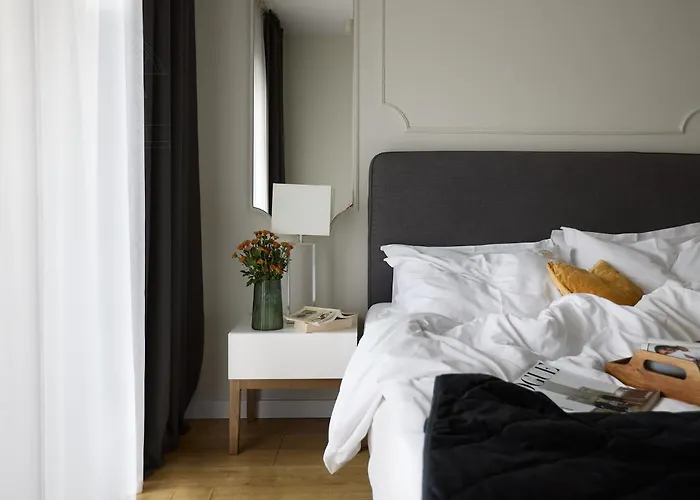 Fragola Rajska 3 - Modern Studios, Park Kraków