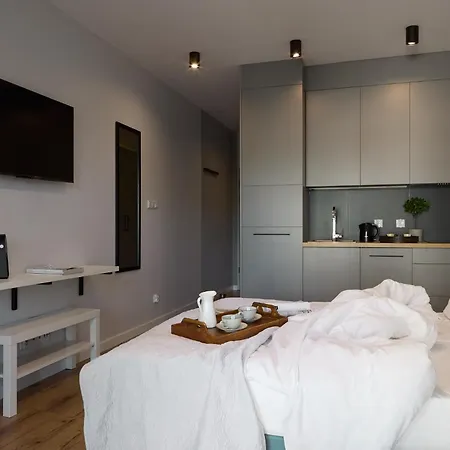 Fragola Rajska 3 - Modern Studios, Park 아파트호텔 4*