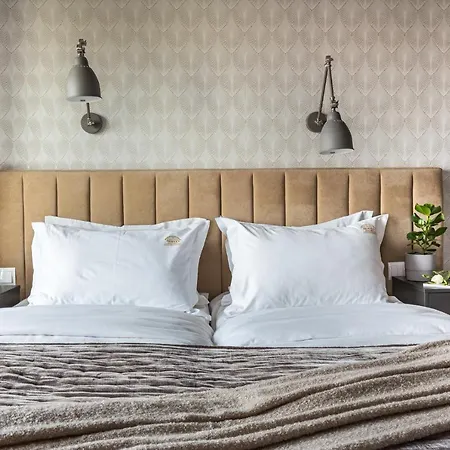 Fragola Rajska 3 - Modern Studios, Park 크라쿠프